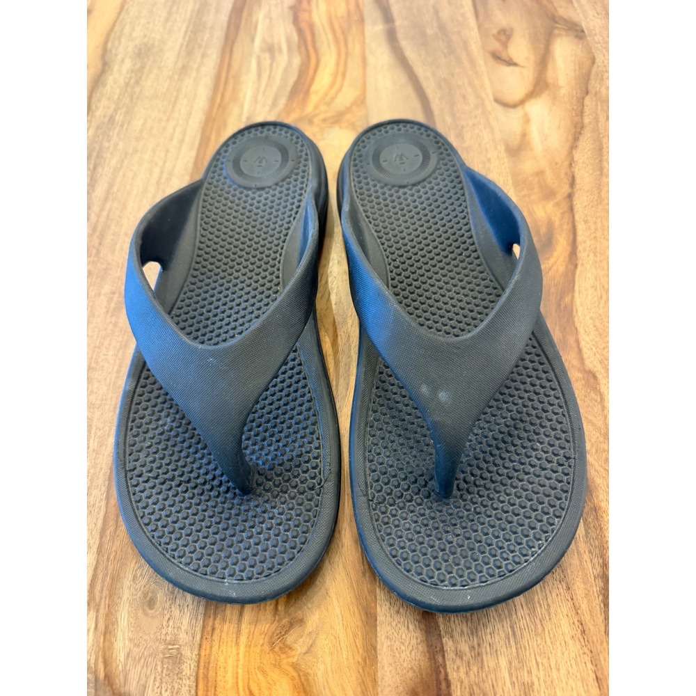 Totes Everywear Black Flip Flop Sandals Womens Size 9 Thong Comfort Slides